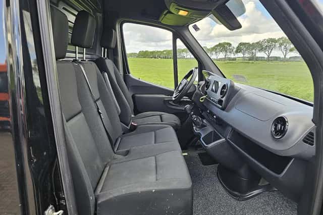Mercedes-Benz Sprinter (2020) thumbnail 6