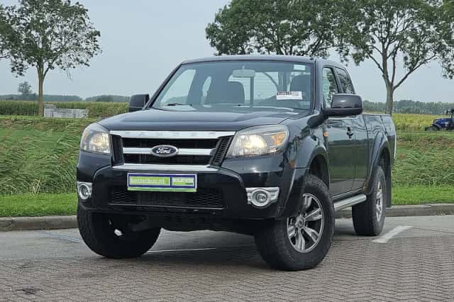 Ford Ranger (2011) thumbnail 1