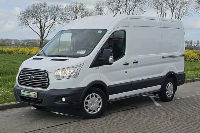 Ford Transit (2016) thumbnail 2