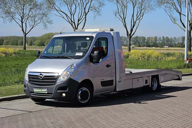 Opel Movano (2018) thumbnail 2