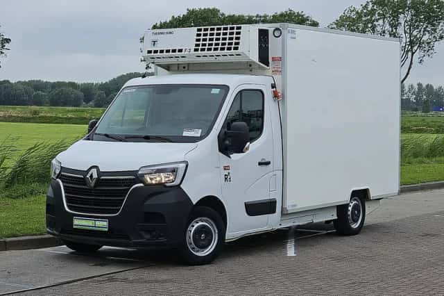 Renault Master (2020) thumbnail 2