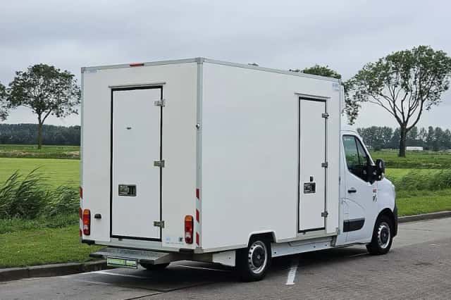 Renault Master (2020) thumbnail 3