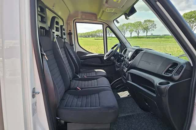 Iveco Daily (2024) thumbnail 6