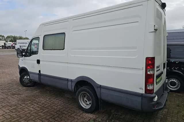 Iveco Daily (2012) thumbnail 3