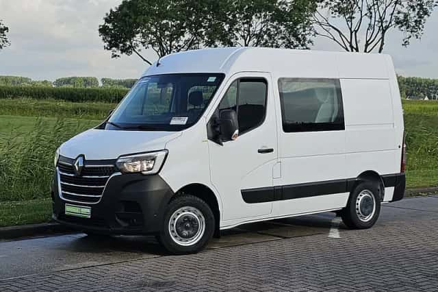 Renault Master (2022) thumbnail 2
