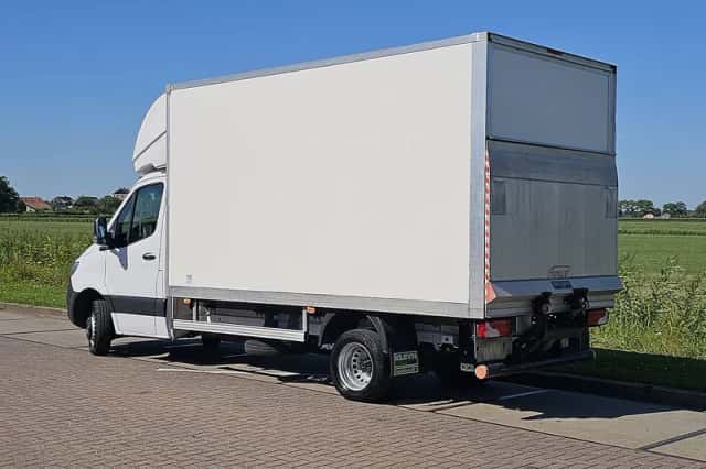 Mercedes-Benz Sprinter (2023) thumbnail 5