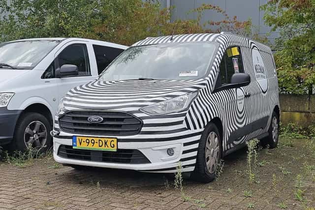 Ford Transit (2019) thumbnail 1