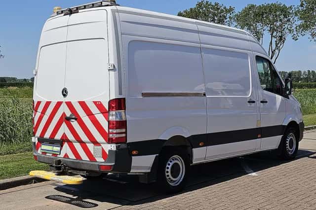 Mercedes-Benz Sprinter (2018) thumbnail 3