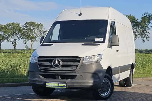 Mercedes-Benz Sprinter (2019) thumbnail 1