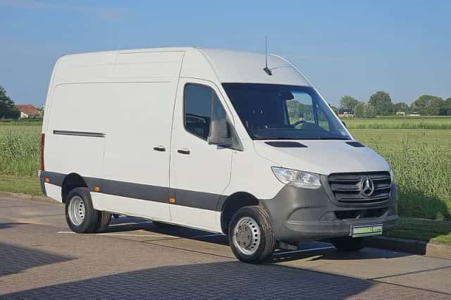 Mercedes-Benz Sprinter (2019) thumbnail 4