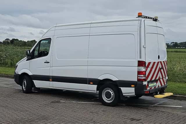 Mercedes-Benz Sprinter (2017) thumbnail 5