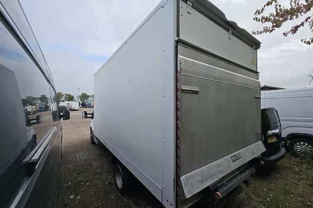 Ford Transit (2017) thumbnail 5
