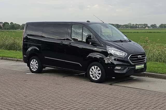 Ford Transit (2021) thumbnail 4
