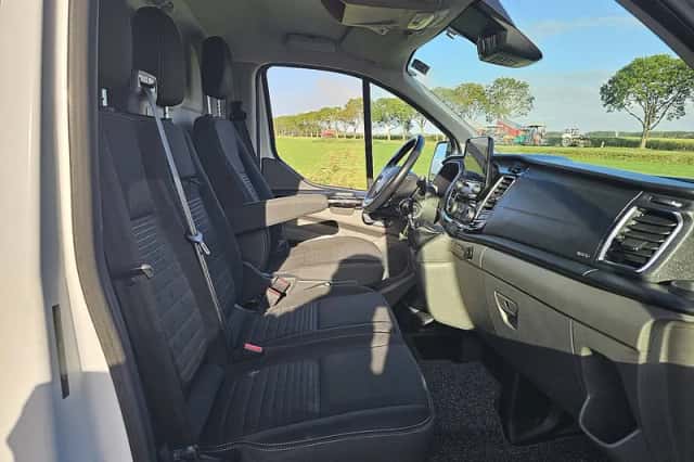 Ford Transit Custom (2022) thumbnail 6