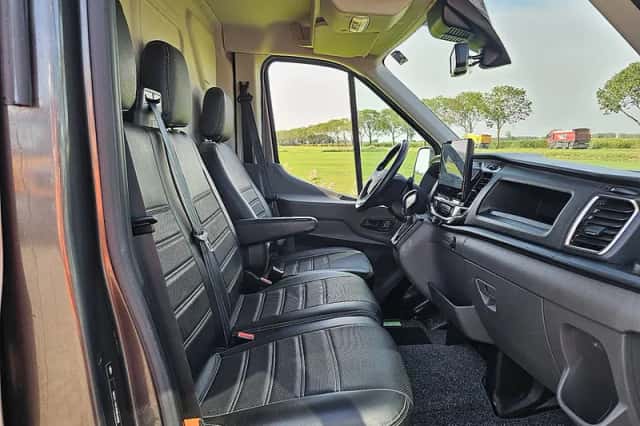 Ford Transit (2024) thumbnail 6