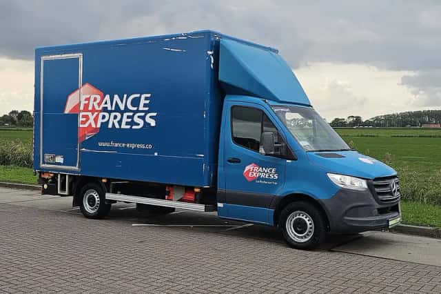 Mercedes-Benz Sprinter (2021) thumbnail 4