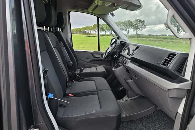 Volkswagen Crafter (2021) thumbnail 6