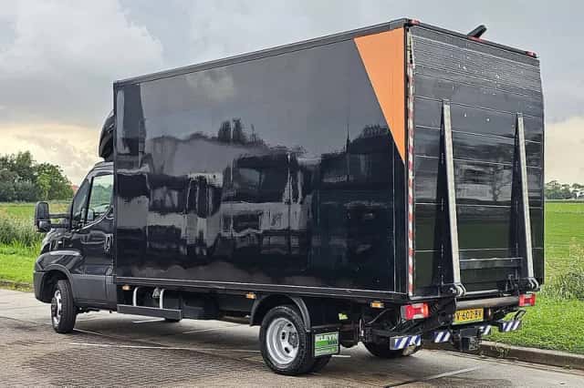 Iveco Daily (2016) thumbnail 5