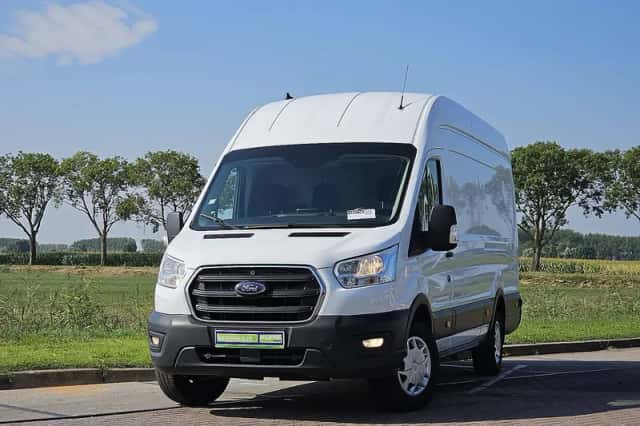Ford Transit (2020) thumbnail 1