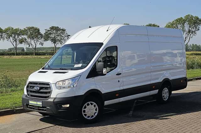 Ford Transit (2020) thumbnail 2