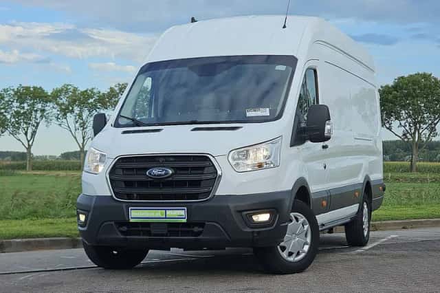 Ford Transit (2021) thumbnail 1