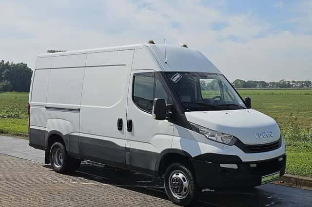 Iveco Daily (2018) thumbnail 4