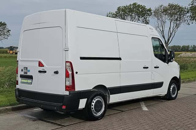 Renault Master (2024) thumbnail 3