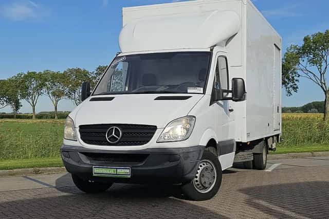 Mercedes-Benz Sprinter (2010) thumbnail 1
