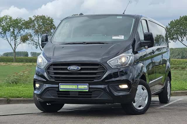 Ford Transit (2022) thumbnail 1