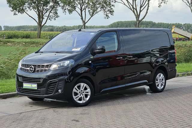 Opel Vivaro (2023) thumbnail 2