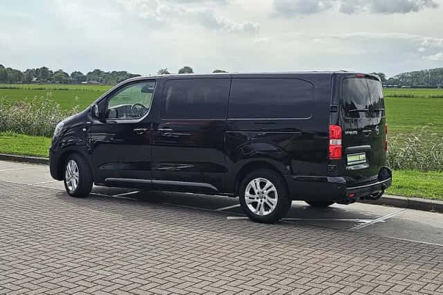 Opel Vivaro (2023) thumbnail 5