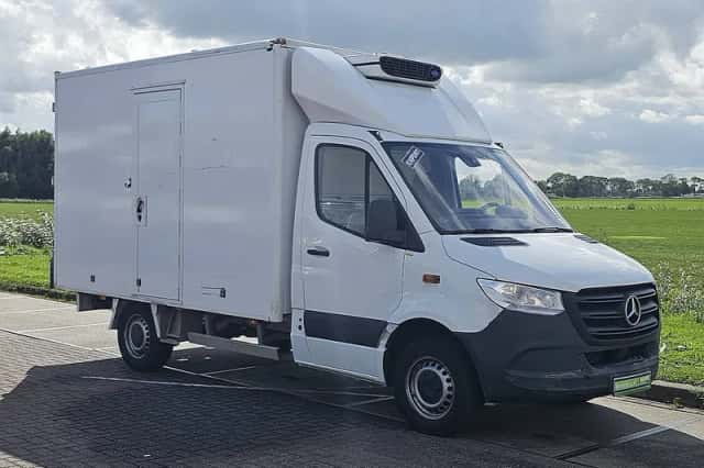 Mercedes-Benz Sprinter (2022) thumbnail 4