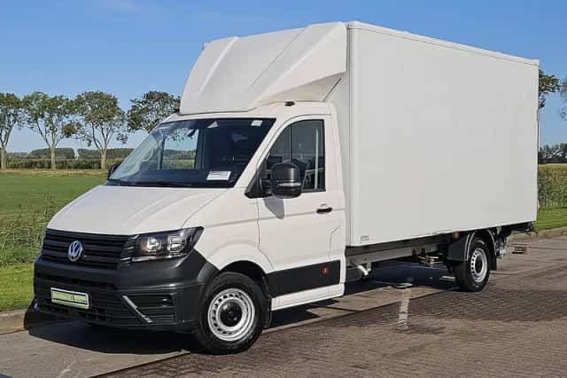 Volkswagen Crafter (2024) thumbnail 2
