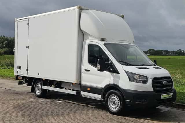 Ford Transit (2022) thumbnail 4