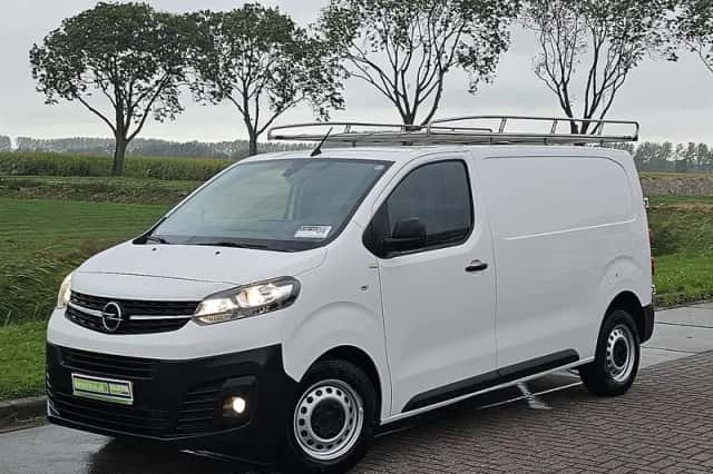 Opel Vivaro (2020) thumbnail 2