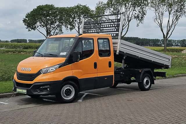 Iveco Daily (2024) thumbnail 2