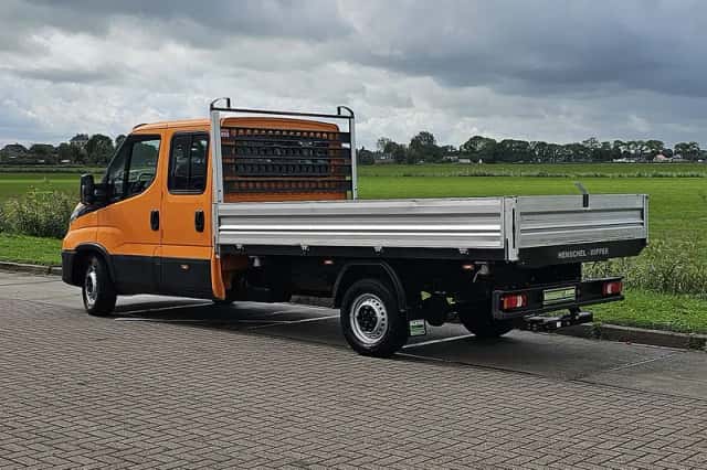 Iveco Daily (2024) thumbnail 5