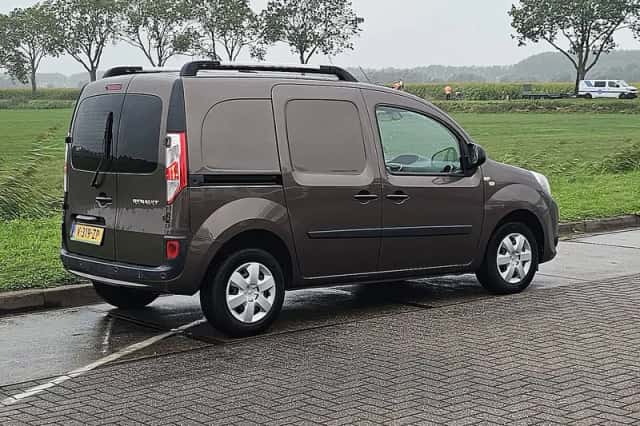 Renault Kangoo (2019) thumbnail 3