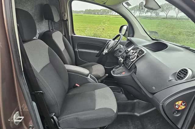 Renault Kangoo (2019) thumbnail 6