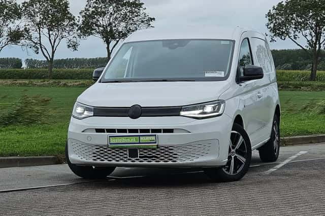 Volkswagen Caddy (2021) thumbnail 1