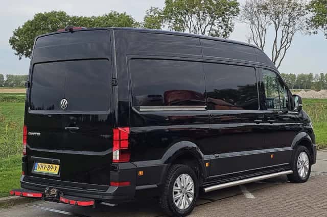 Volkswagen Crafter (2021) thumbnail 3