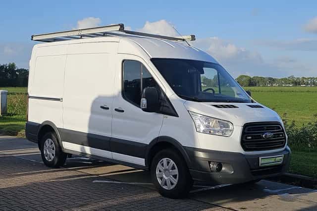 Ford Transit (2017) thumbnail 4