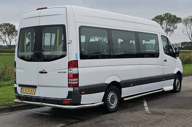 Mercedes-Benz Sprinter (2013) thumbnail 3