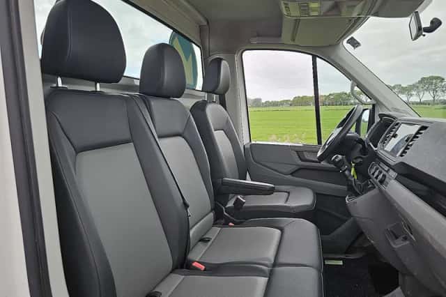 Volkswagen Crafter (2022) thumbnail 6