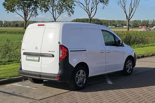 Mercedes-Benz Citan (2024) thumbnail 3