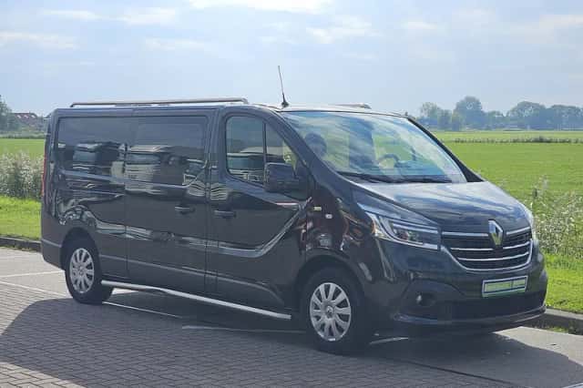 Renault Trafic (2021) thumbnail 4