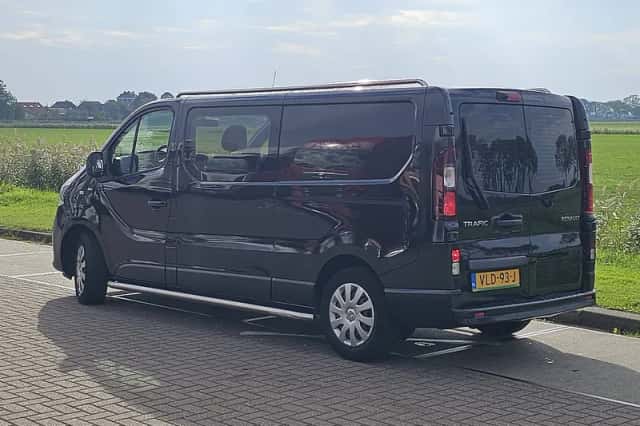 Renault Trafic (2021) thumbnail 5