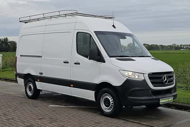 Mercedes-Benz Sprinter (2020) thumbnail 4