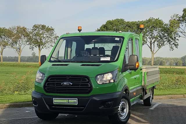 Ford Transit (2018) thumbnail 1