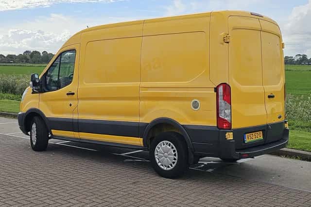 Ford Transit (2015) thumbnail 5